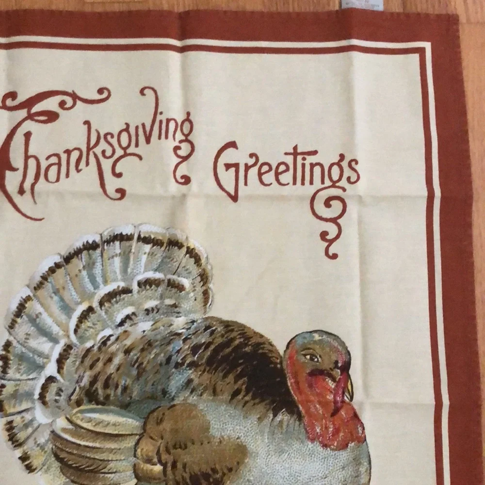 RETIRED Williams Sonoma New Large Thanksgiving Turkey Greetings Towel